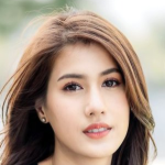 Pinkploy Paparwadee Chansamorn